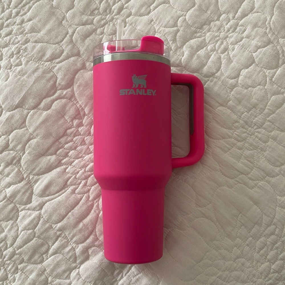COPY - Hot pink / grey Stanley 40oz